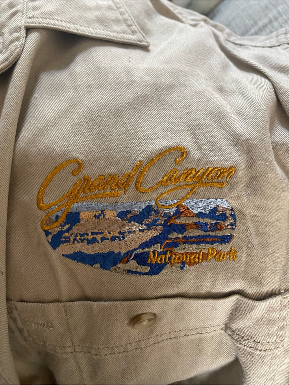 Vintage 90s Grand Canyon National Park Embroidered shirt